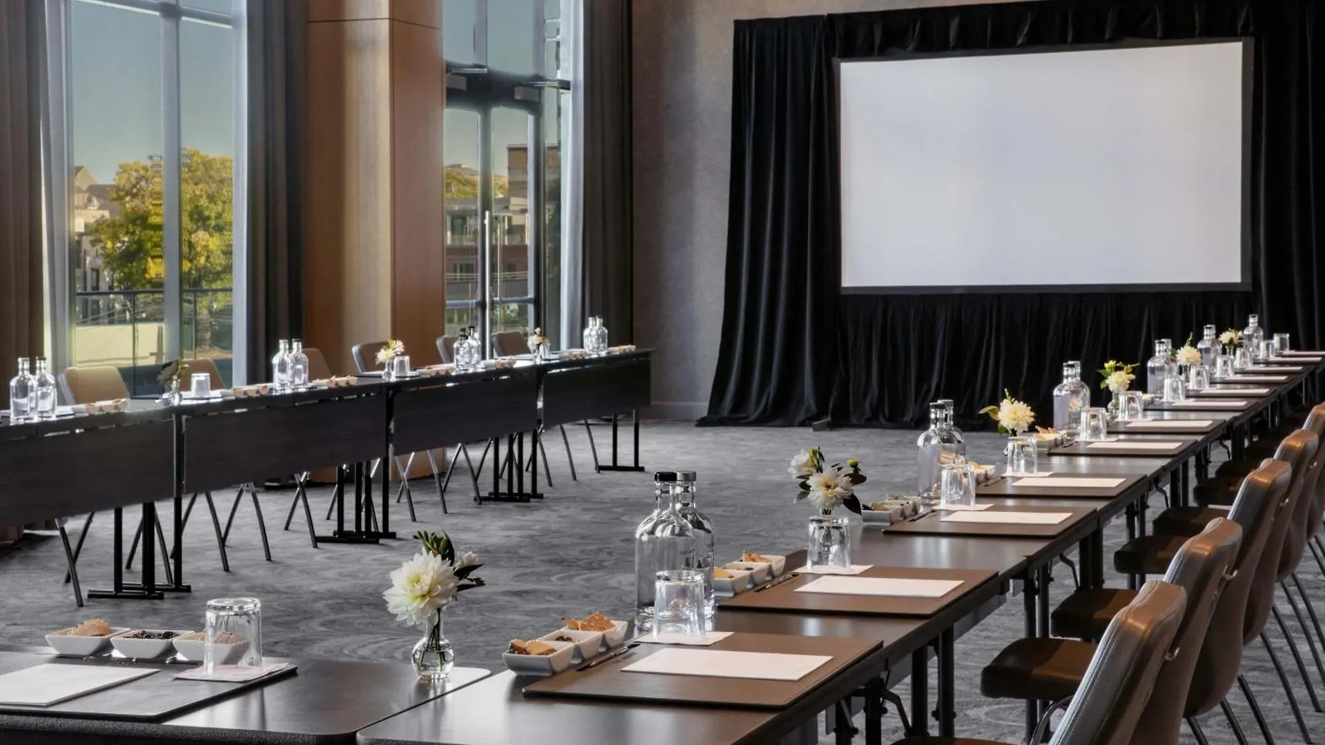 Отель The Joseph, A Luxury Collection Hotel, Нэшвилл